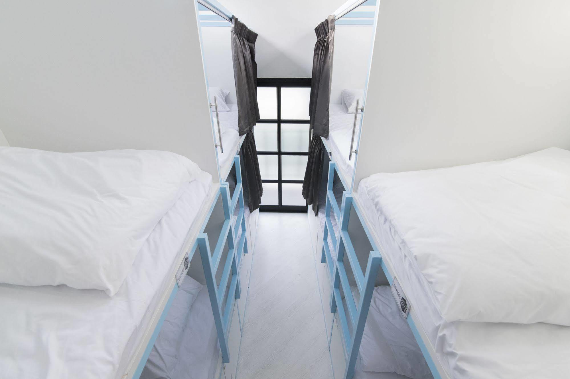 Pixellar Hostel Μπανγκόκ Εξωτερικό φωτογραφία